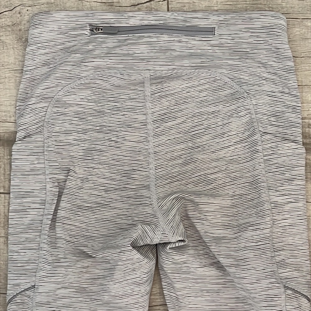 Lululemon Athletica Speed Up Tight 28" Wee Are From Space Nimbus Battleship Sz 2